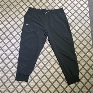 Women’s black Under Armour wind pants